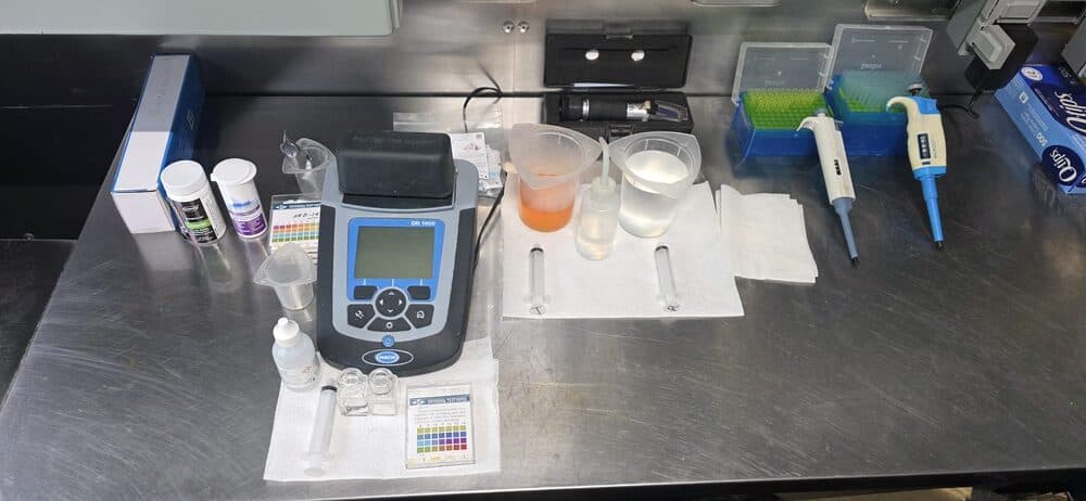 On-site fluid
              analysis at the CSI unit